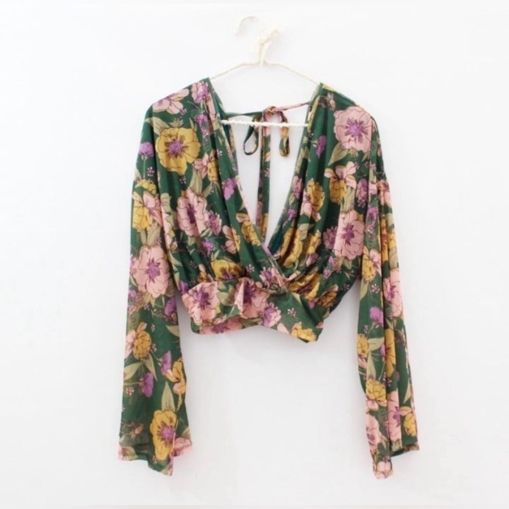 Free People || Floral Bell Sleeve Cropped Top XS